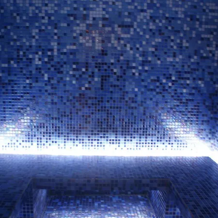 Superbe Au Pied Des Pistes Avec 2 Spas Sauna Hammam Wifi Et Services Chalet